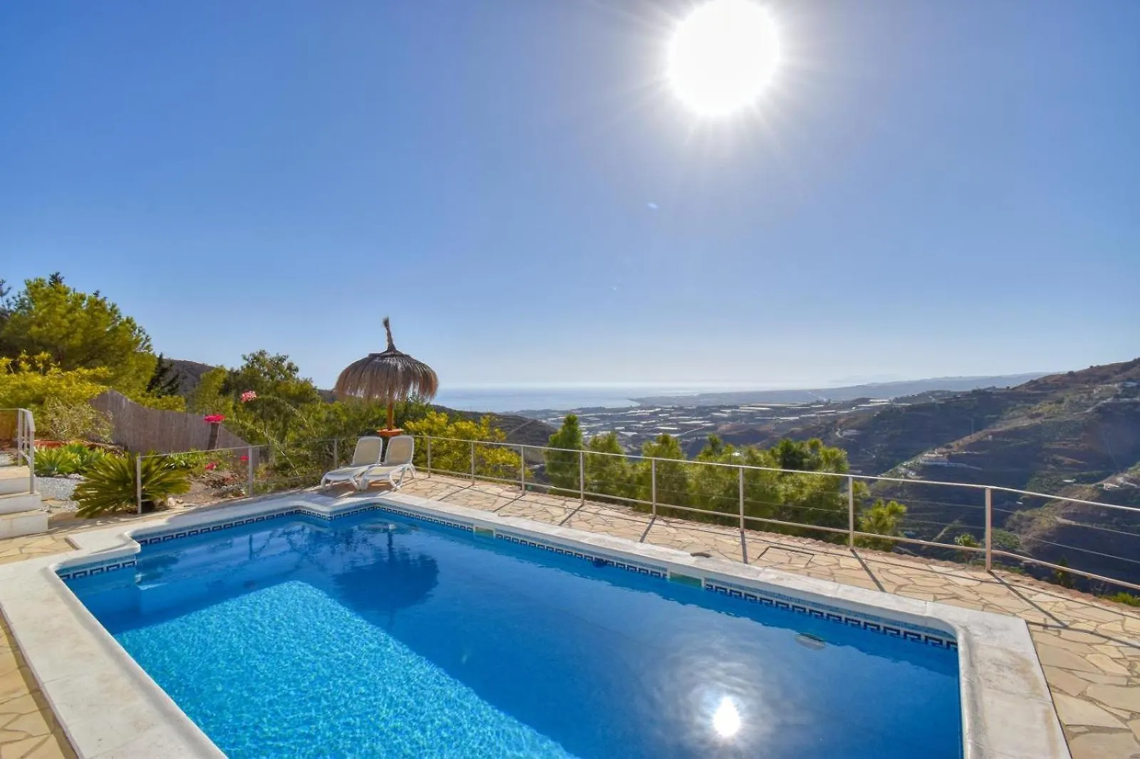 Casa La Flor, Villa With Seaview In Region Malaga Sayalonga